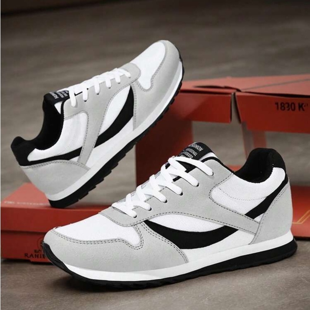 Stylish Gray and White Men's Sneakers